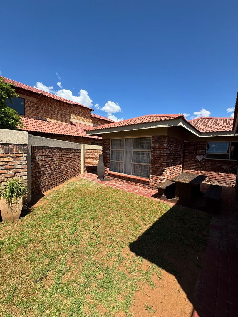 3 Bedroom Property for Sale in Camelot Northern Cape